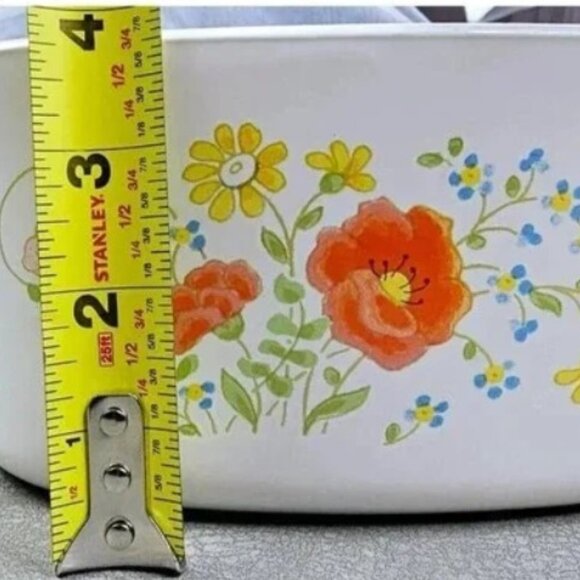 Corning Wildflower 3 Quart Square Casserole with Lid by Pyrex - Picture 7 of 7